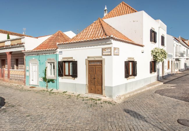 Terraced House in Tavira - HHT 79
